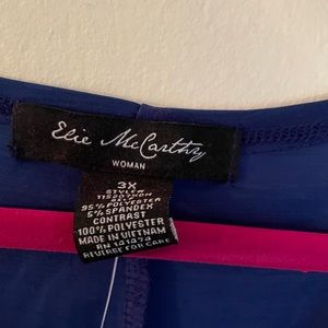 New with tags size 3x top. Never worn . With tags. Polyester 95% 5% spandex.